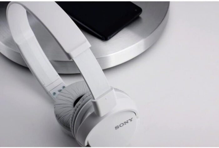 Sony MDR ZX110AP Wired On Ear Headphones with tangle free cable, 3.5mm Jack, Headset with Mic for Phone Calls, White, MDRZX110AP/W - Image 6