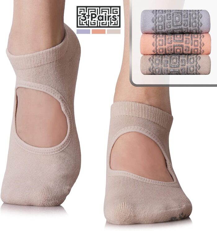 unenow Non Slip Grip Yoga Socks for Women with Cushion for Pilates, Barre, Home - Image 4