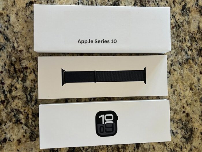 App.le Watch Series 10 GPS 46 mm Smartwatch with Jet Black Aluminium Case with Black Sport Band -Fitness Tracker, Always-On Retina Display MASTER COPY - Image 5