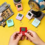 KASTWAVE Brick Game Console Keychain, 6 Pieces Video Game Party Favors Mini Brick Game Toy Keychain Game Console Birthday Festival Favor (Purple, Orange, Blue, Red, Green, Pink, Classic Style) - Image 4