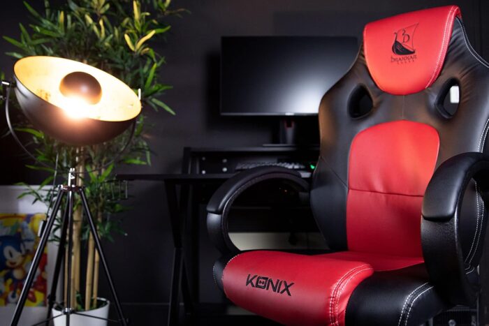 Konix Large Gaming Chair - Image 7